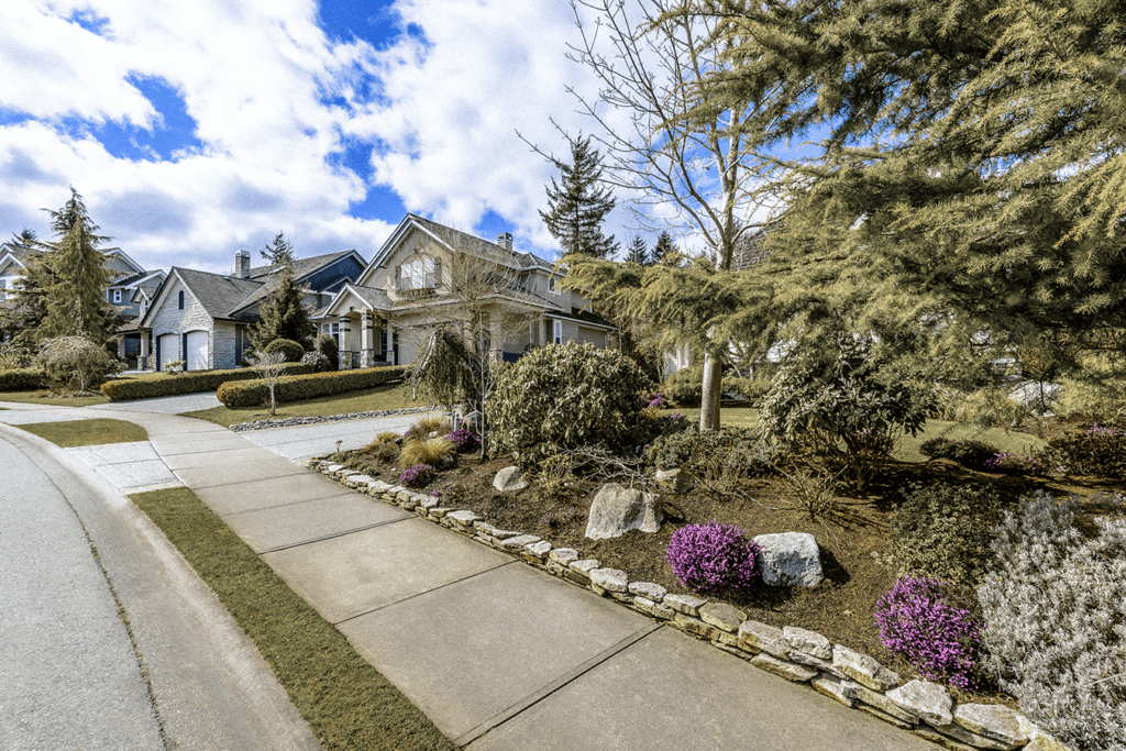 Boulevard Custom Landscaping in Residential Neighborhood