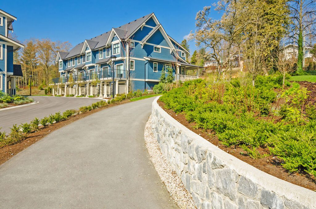 Retaining Wall around a green space in an apartment complex